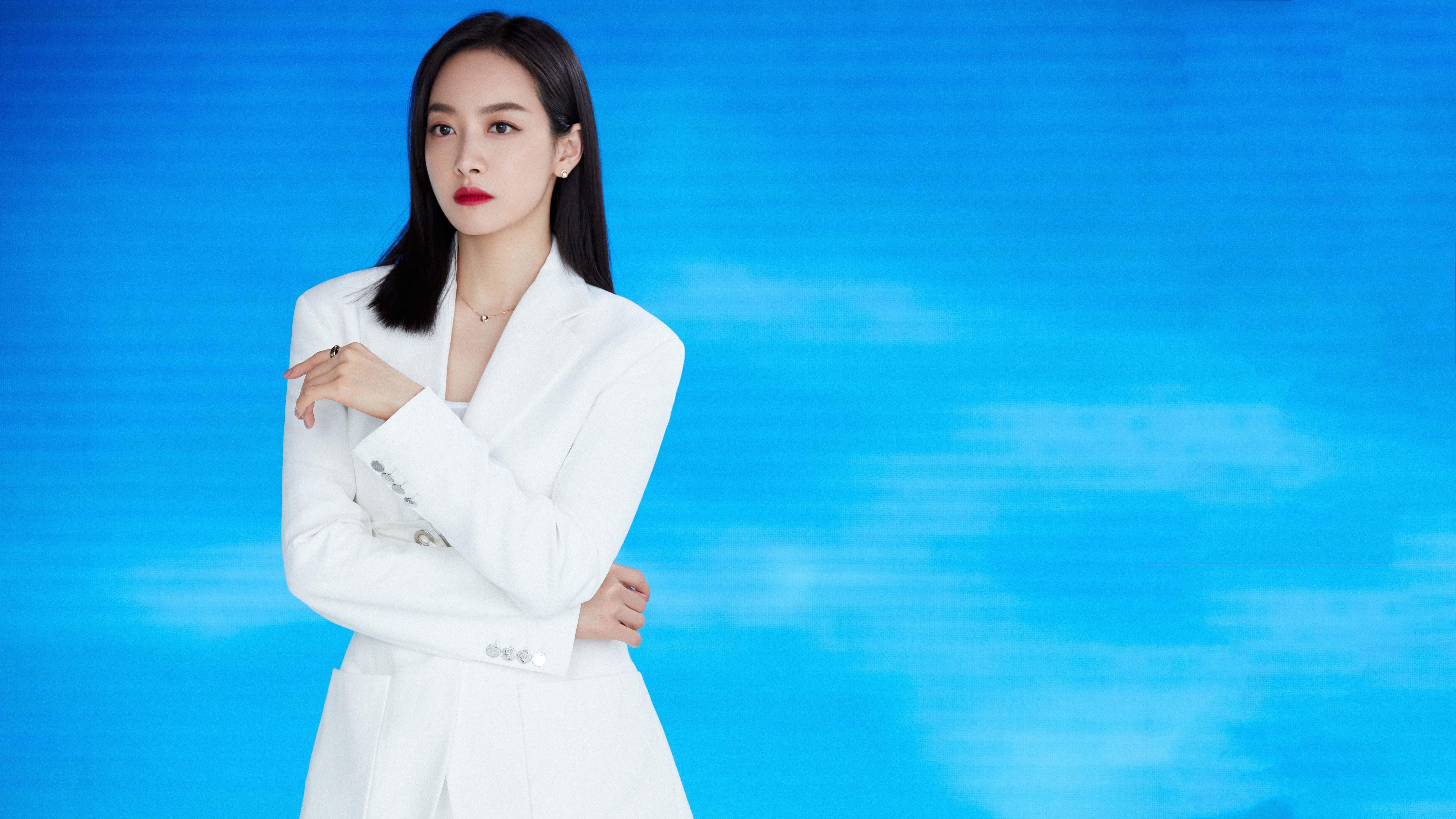 _篮球迷狂欢夜:明星球员线上互动助兴_,篮球迷聚集地综艺